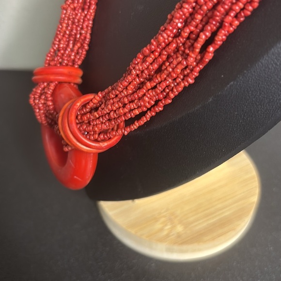 Vintage Red Necklace Coral Beaded Multistrand Bakelite Pendant Ring Silver - Picture 3 of 7
